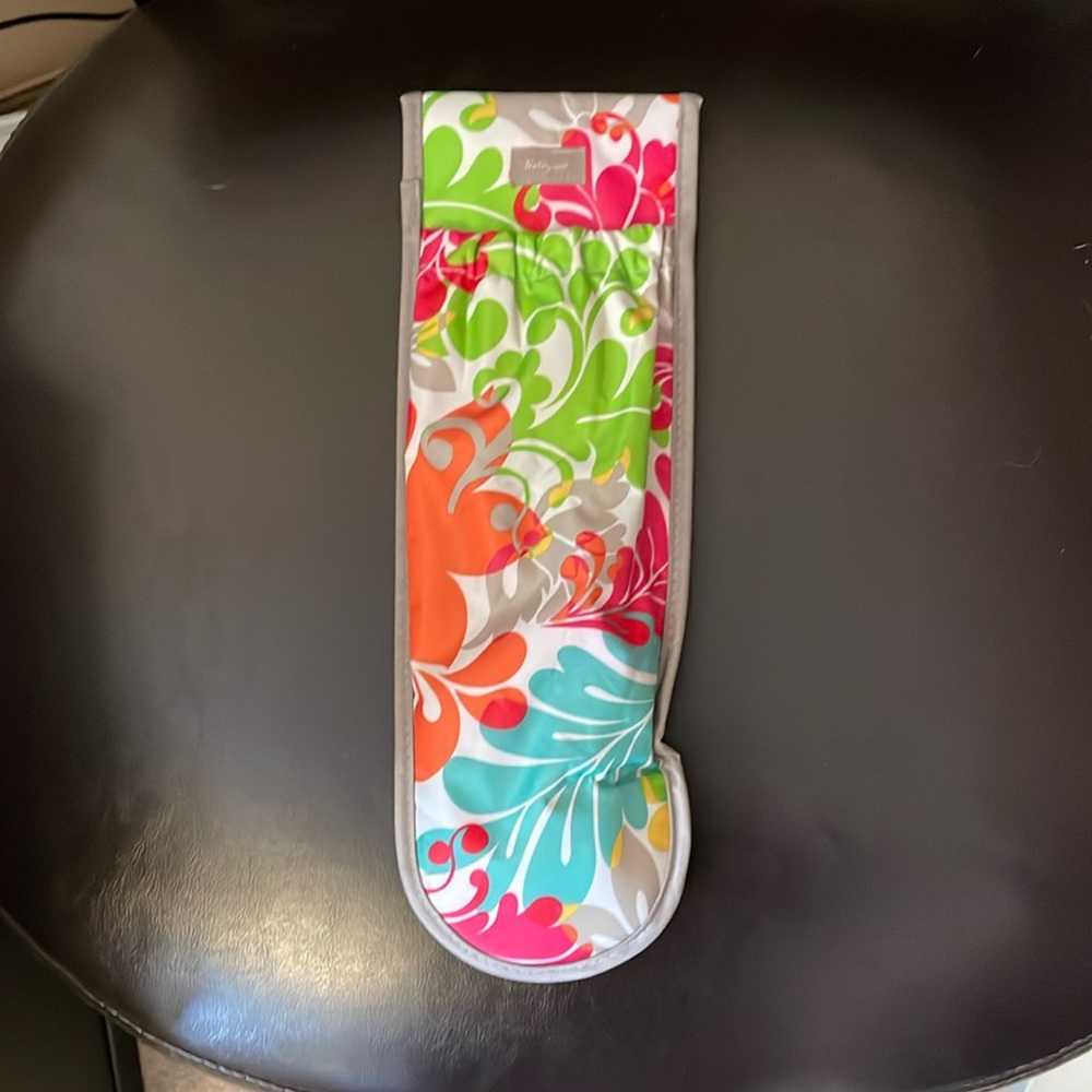 Thirty-One Curling iron pouch
